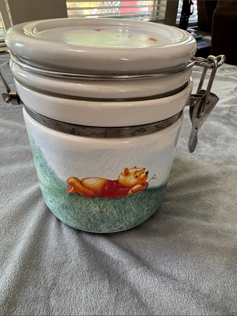 DISNEY WINNIE the POOH Canister Jar Metal Clasp Closure 6.5”x 5” Kitchen Storage